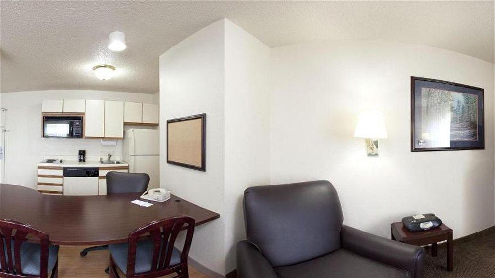 Sonesta Simply Suites Plano Frisco Exterior photo